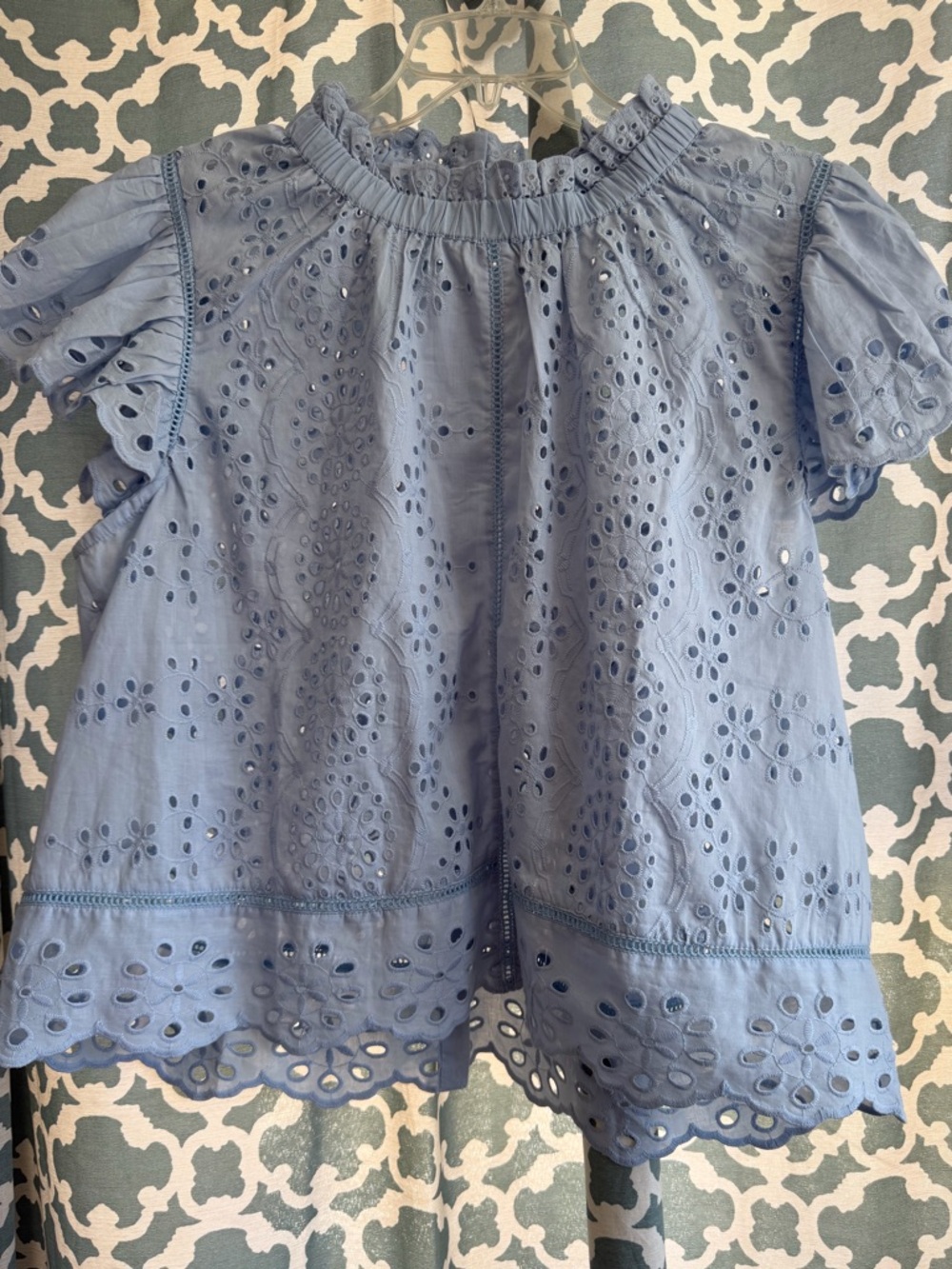 Jennifer & Grace Light Blue Eyelet Flutter-Sleeve Blouse NEW WITH TAGS
